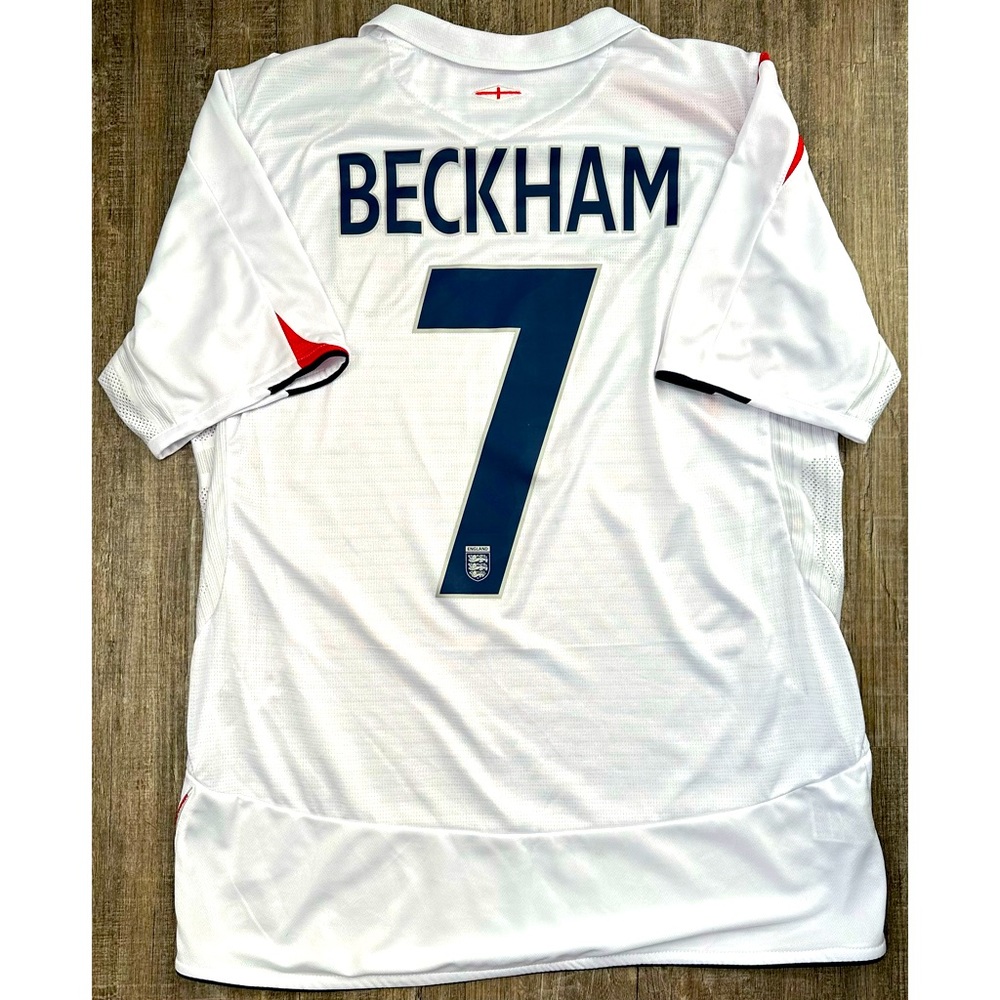 **SOLD** 2005-07 Vintage England Home Shirt Beckham - Picture 2 of 13